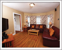 10 Maple Ave #2 Living Room
