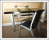 83 Tompkins #1 Student Desk